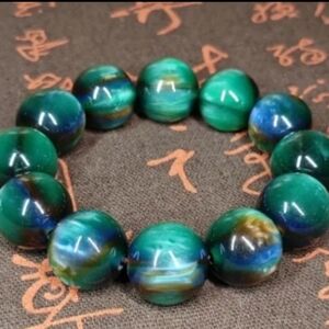 New Elegant Green and Blue Beaded Bracelet